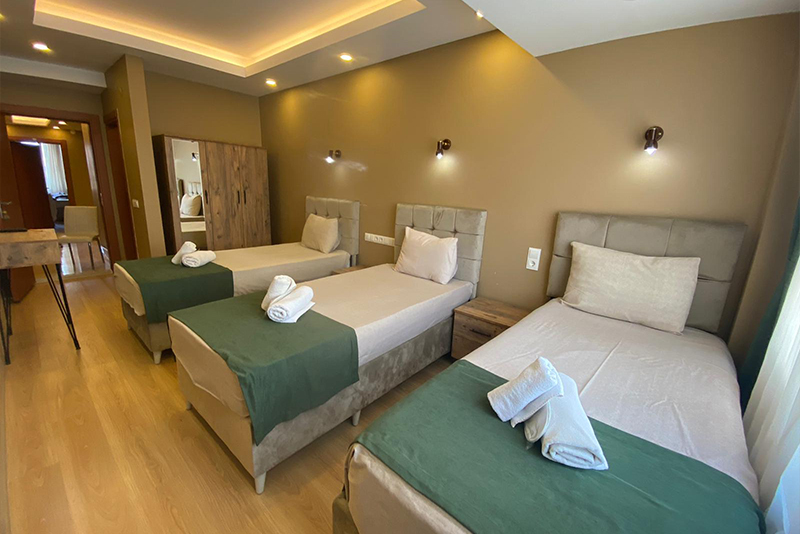 Ulubat Castle Hotel