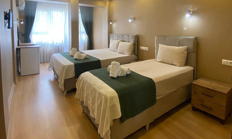 Ulubat Castle Hotel